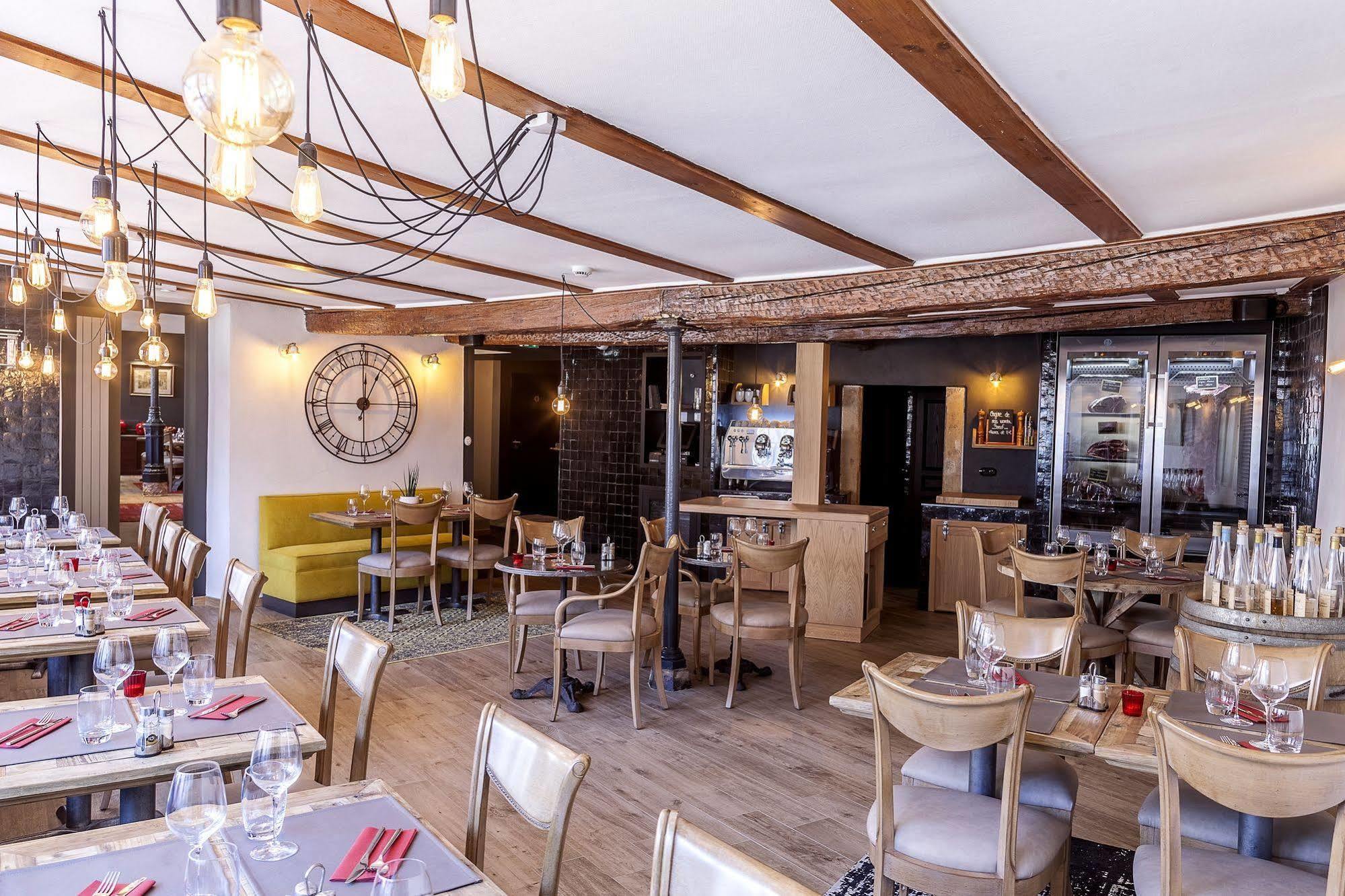 Logis Hotel-Restaurant Du Mouton Рибовиль Экстерьер фото